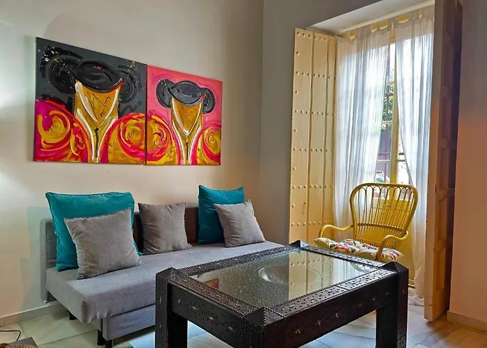 Vitoria. * Jerez de la Frontera